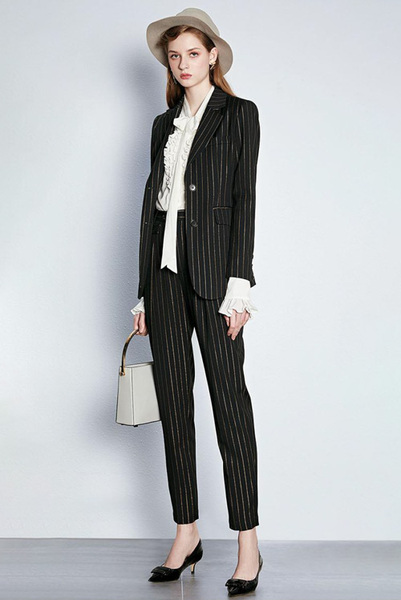 艾利欧女装官方网站|东莞市玺悦服饰有限公司|allyall艾利欧